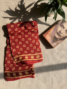 CLASSICS REINVENTED: UNBOXED LINEN DUPATTA BRICK RED